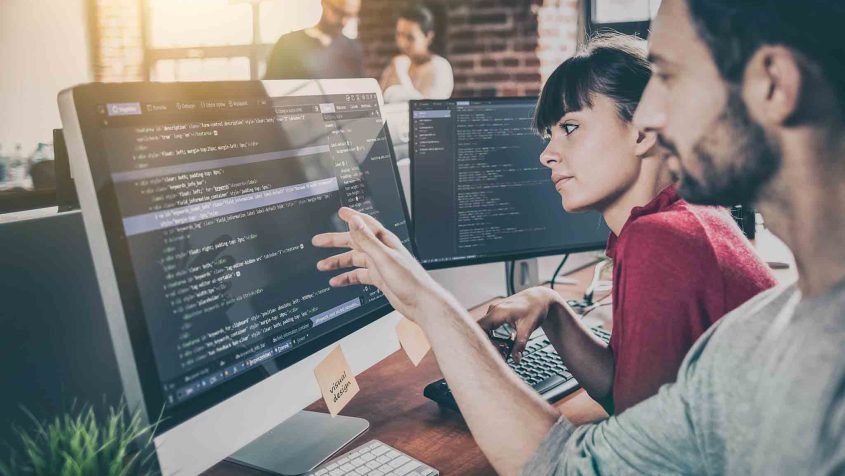 Yazılım Uzmanlığı Eğitimi